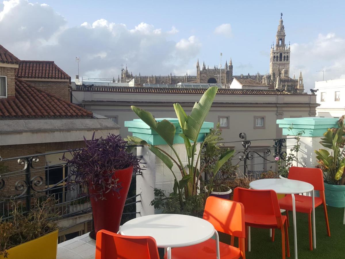 Rio Hostel Севиля Екстериор снимка