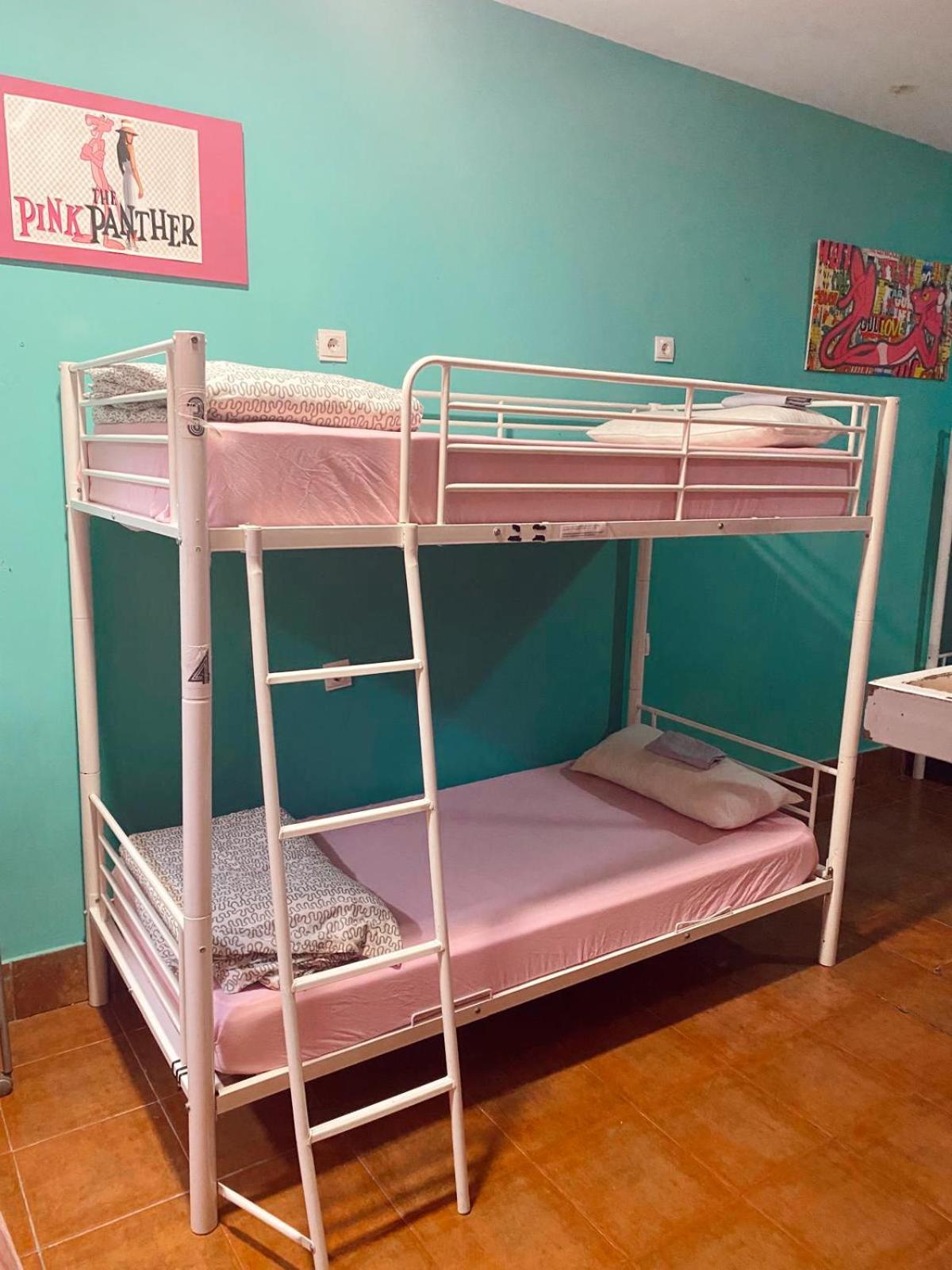 Rio Hostel Севиля Екстериор снимка