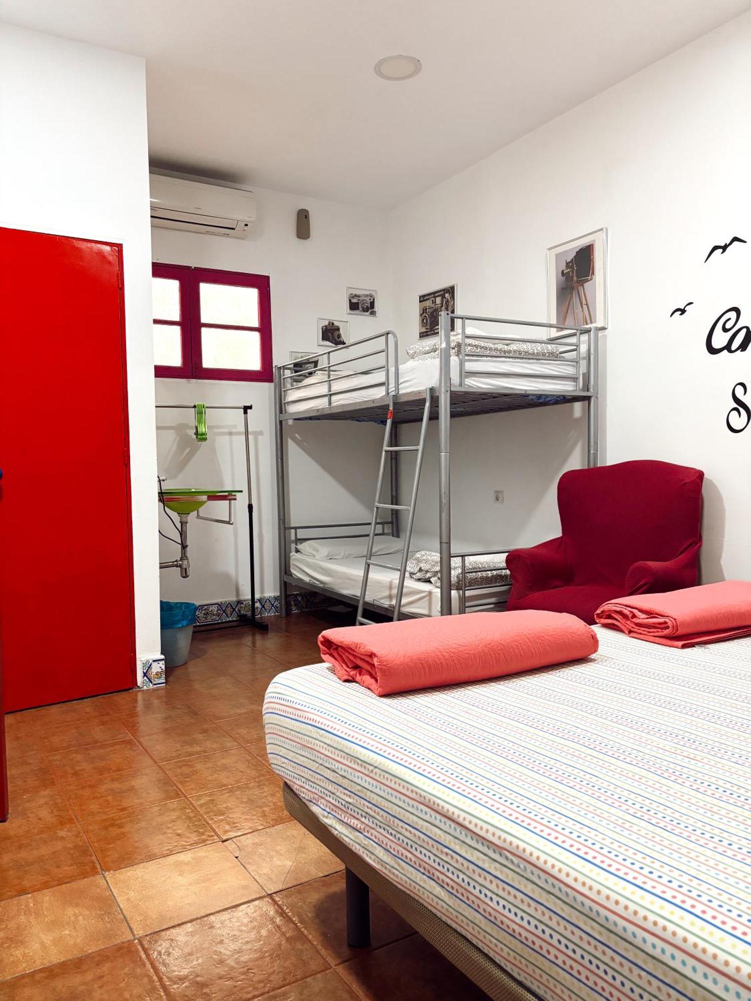 Rio Hostel Севиля Екстериор снимка