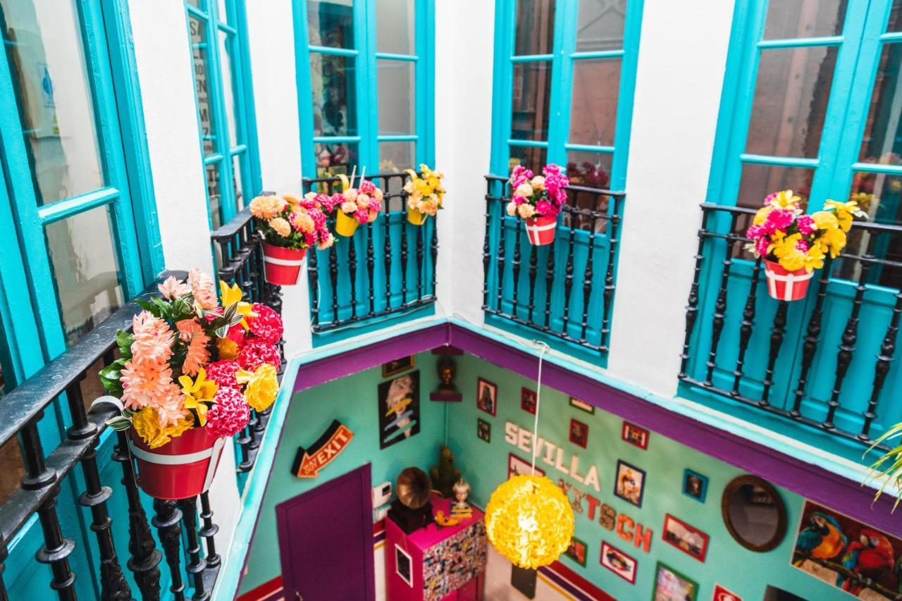 Rio Hostel Севиля Екстериор снимка